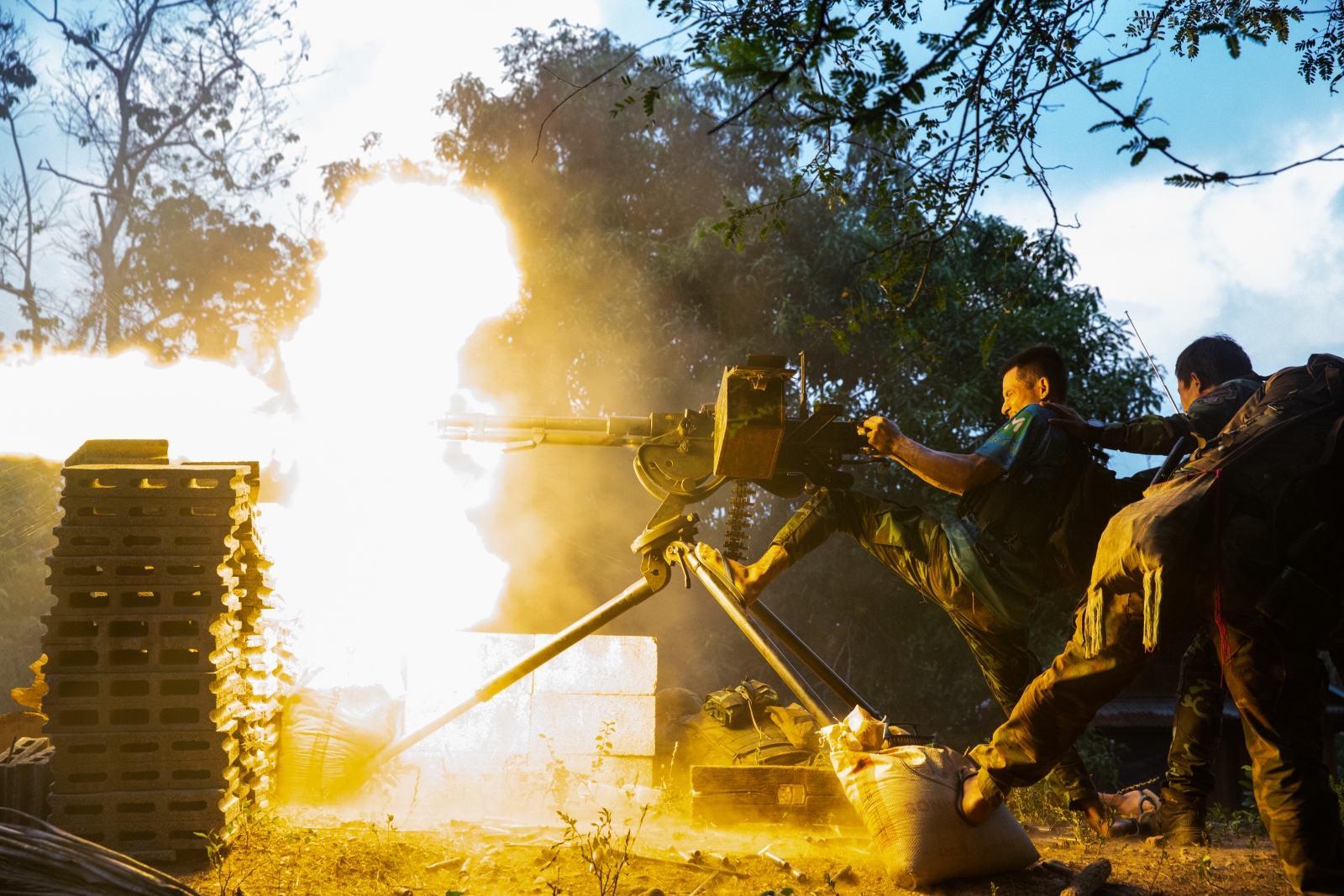 Members of the Special Operations Force attack a light infantry battalion base in Taungson village, in Kayin State’s Kyainseikgyi Township, on April 21. (Mar Naw | Frontier)